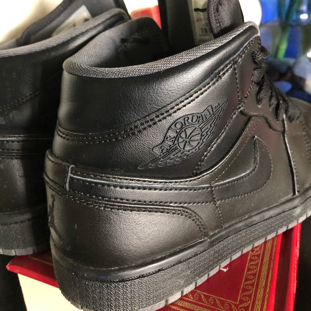 Nike Air Jordan 1